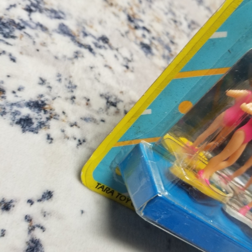 Beach Volleyball Ballerina Tennis Player Toy Doll Figures - Picture 7 of 15